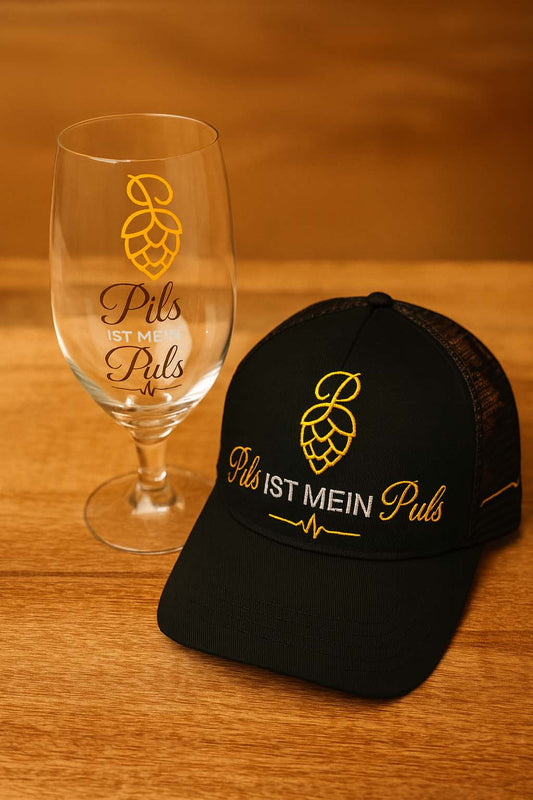 Pils ist mein Puls Bundle – Cap & Glas Set für Bierliebhaber